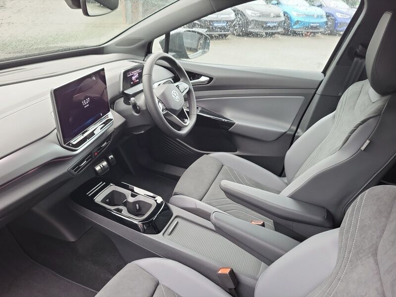 More views of Volkswagen ID.5