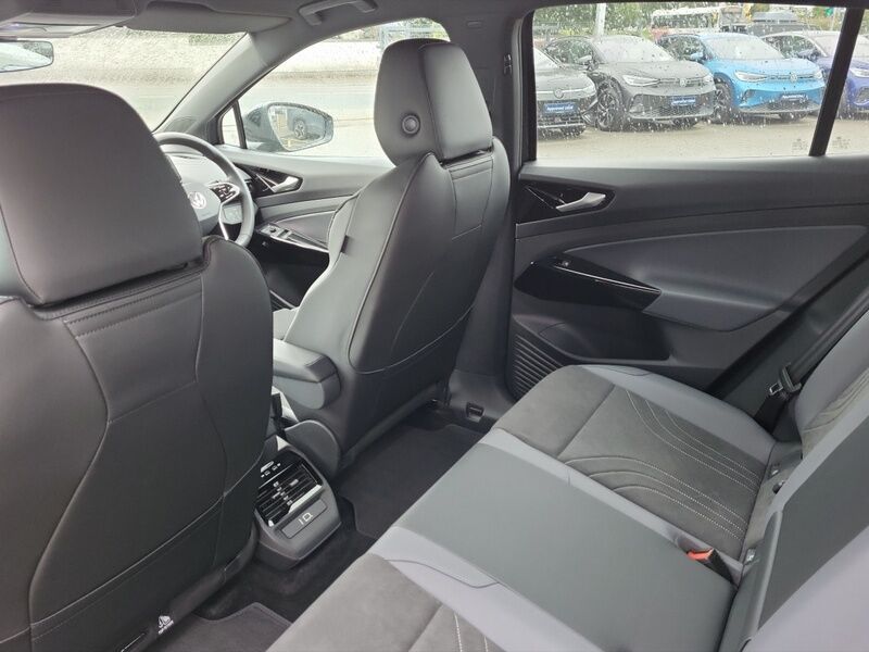 More views of Volkswagen ID.5