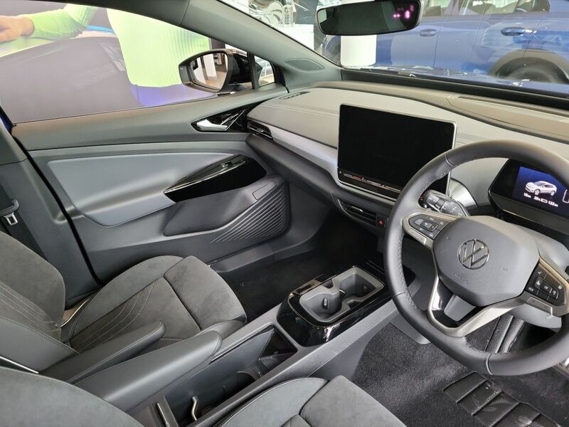 More views of Volkswagen ID.4