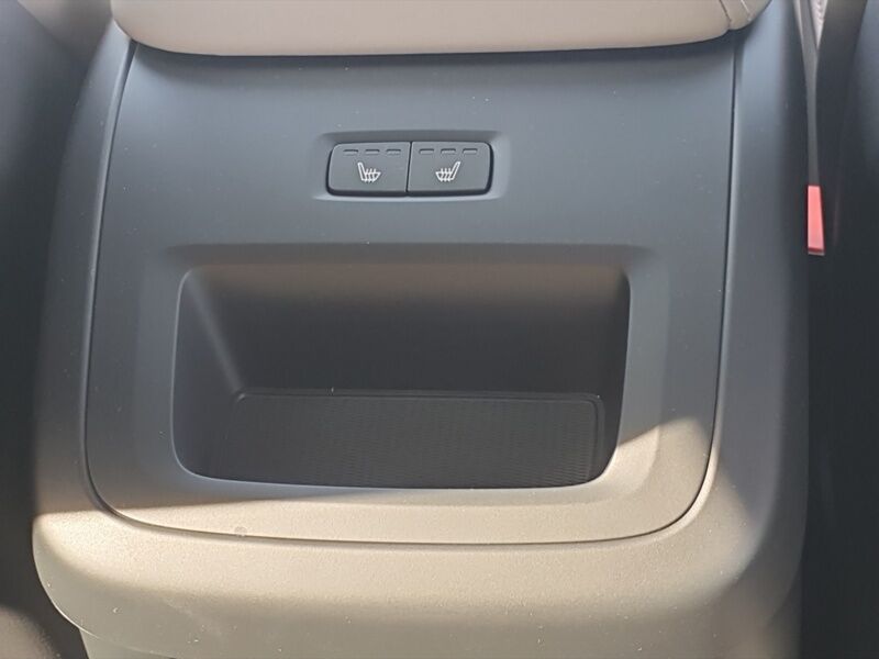 More views of Volvo XC60