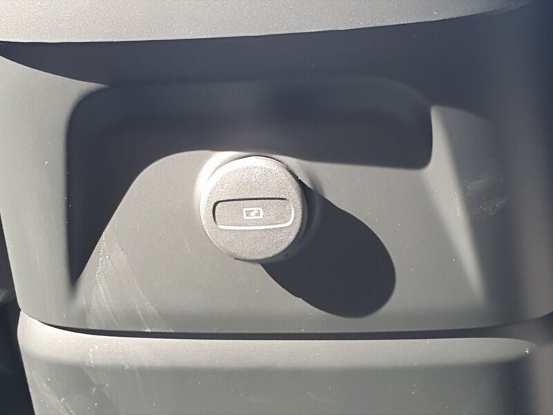 More views of Volvo XC60