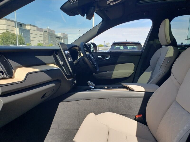 More views of Volvo XC60