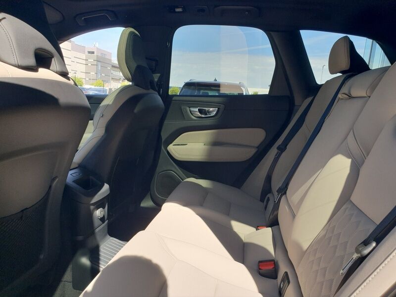 More views of Volvo XC60