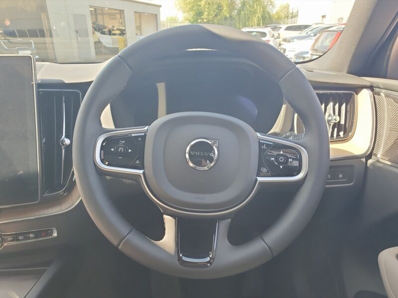 More views of Volvo XC60