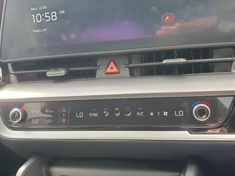 More views of Kia Sportage