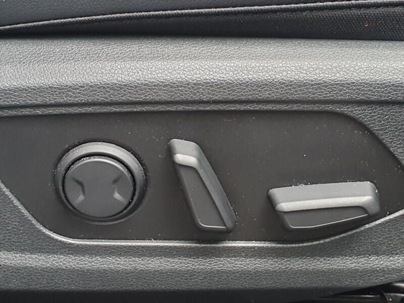 More views of Kia Sportage