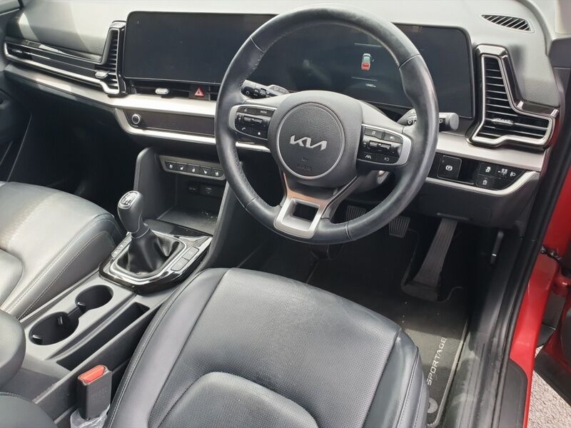 More views of Kia Sportage
