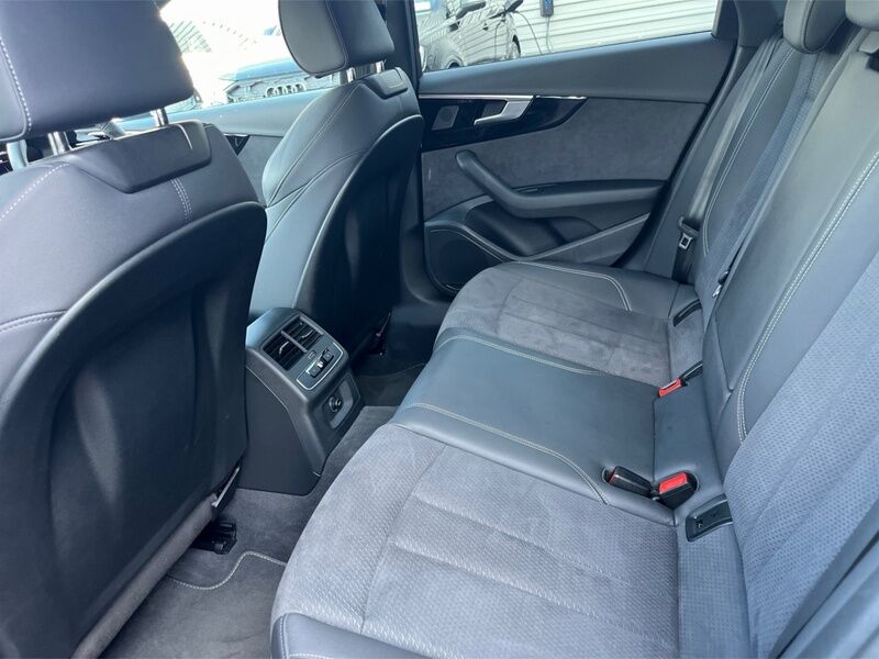 More views of Audi A4