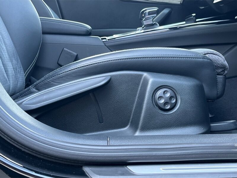More views of Audi A4