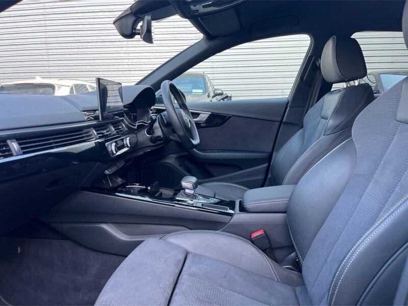 More views of Audi A4