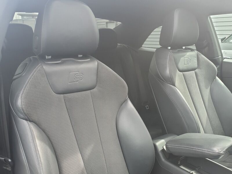 More views of Audi A5