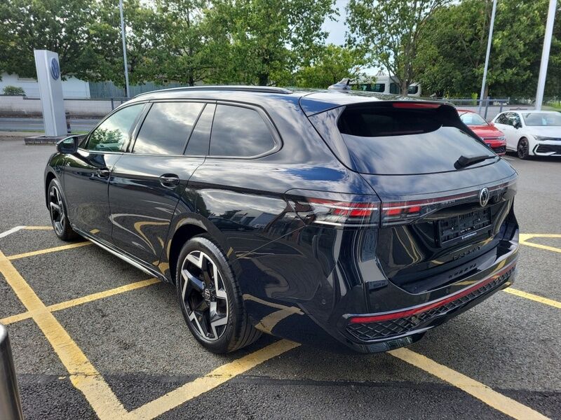More views of Volkswagen Passat