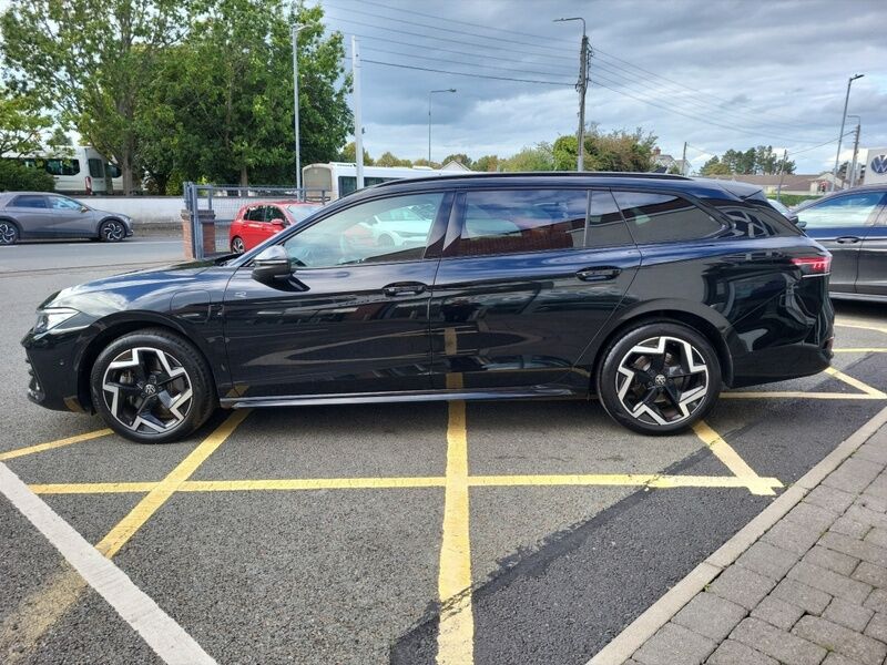 More views of Volkswagen Passat