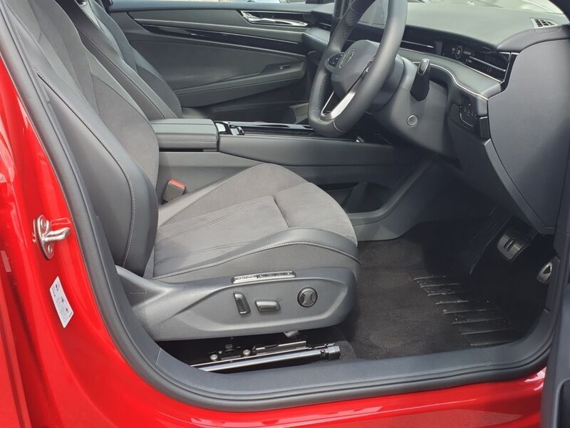 More views of Volkswagen ID.7