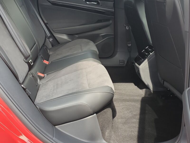More views of Volkswagen ID.7