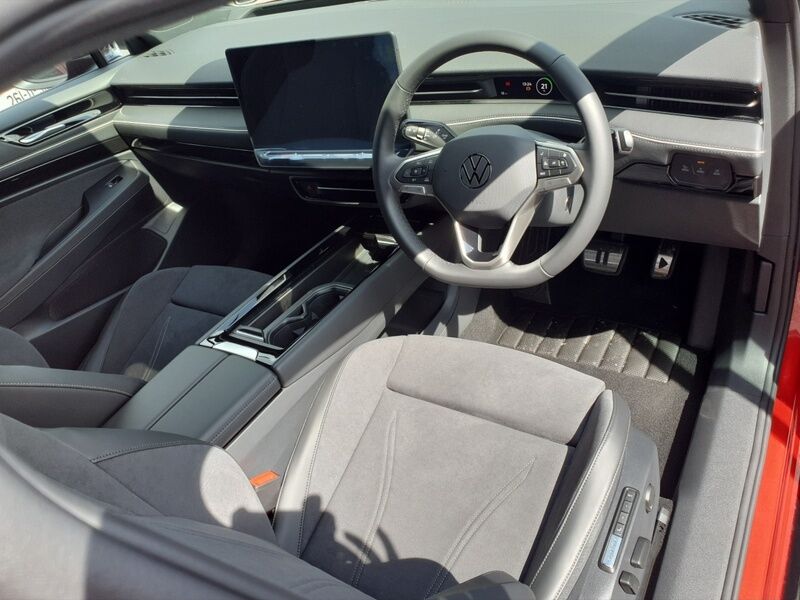 More views of Volkswagen ID.7