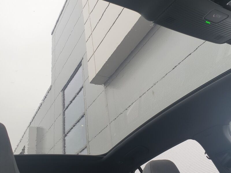 More views of Volkswagen ID.4