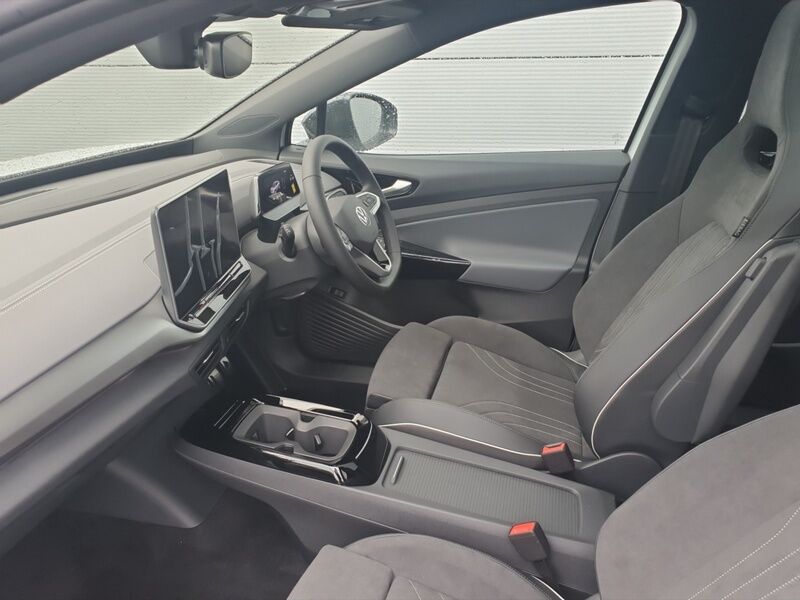 More views of Volkswagen ID.4
