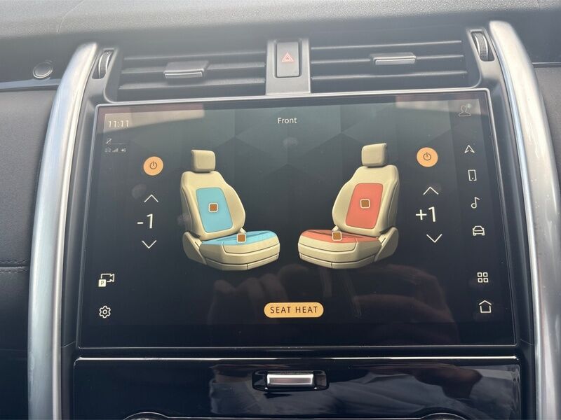 More views of Land Rover Discovery