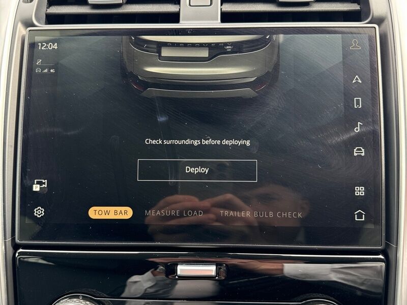 More views of Land Rover Discovery