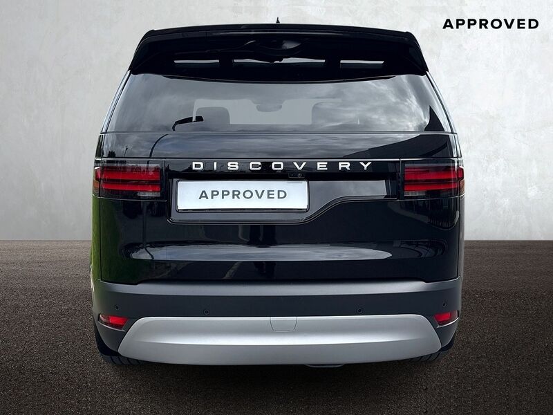More views of Land Rover Discovery