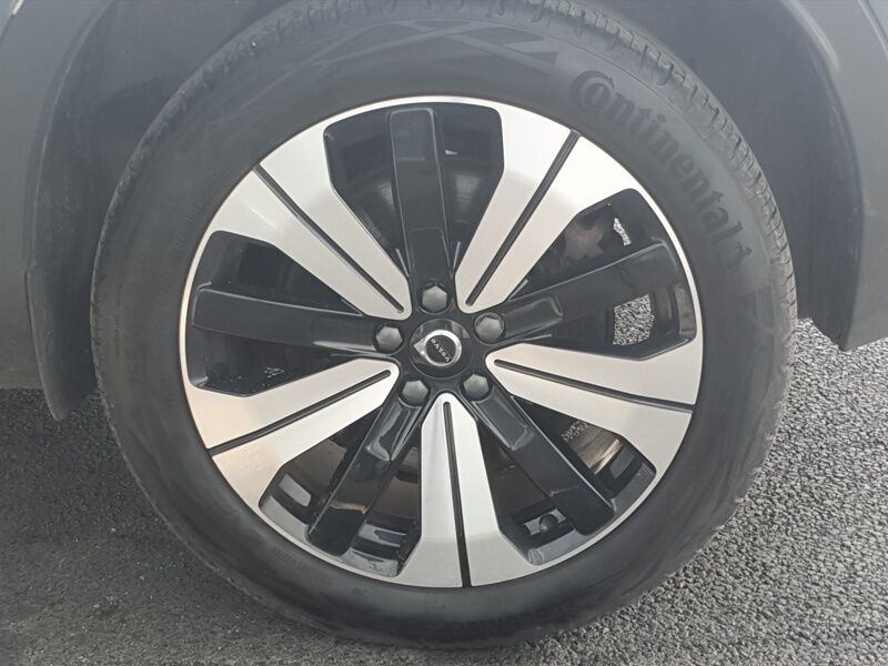 More views of Volvo XC40