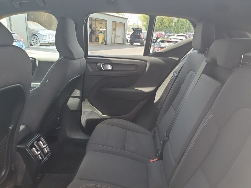 More views of Volvo XC40
