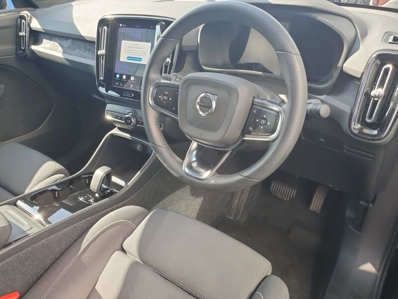 More views of Volvo C40