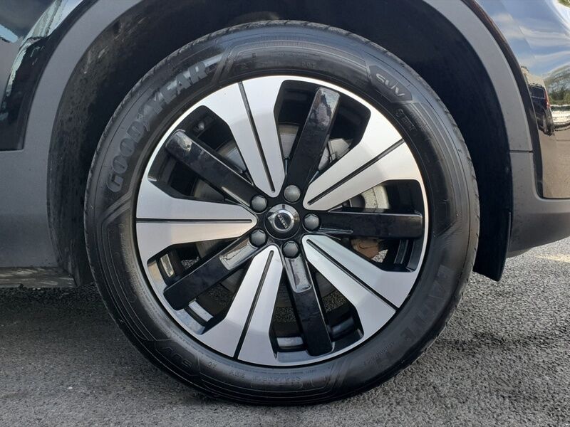 More views of Volvo XC40