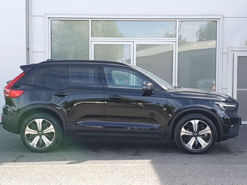 More views of Volvo XC40