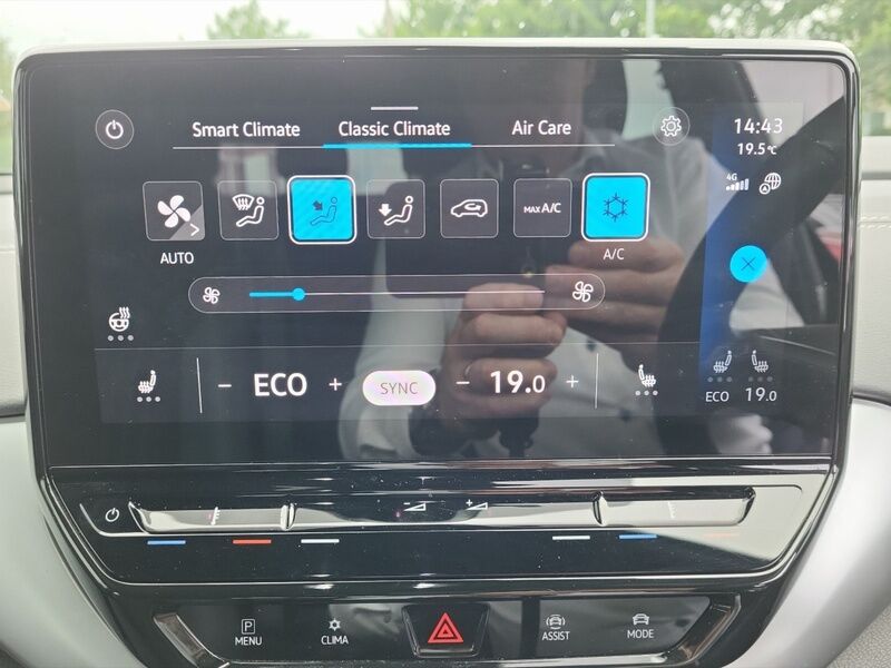 More views of Volkswagen ID.4