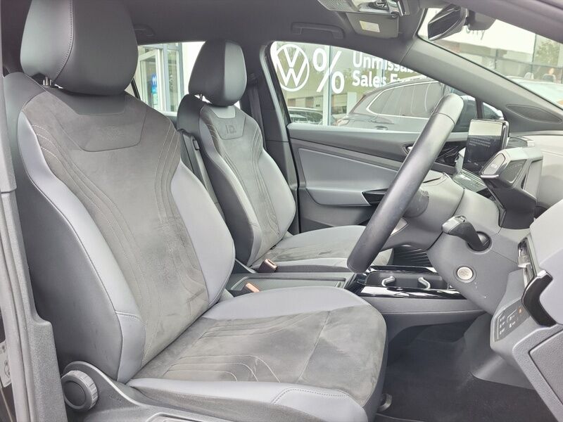 More views of Volkswagen ID.4