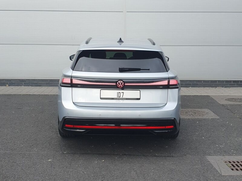 More views of Volkswagen ID.7