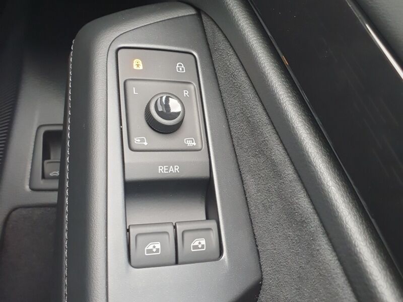 More views of Volkswagen ID.7