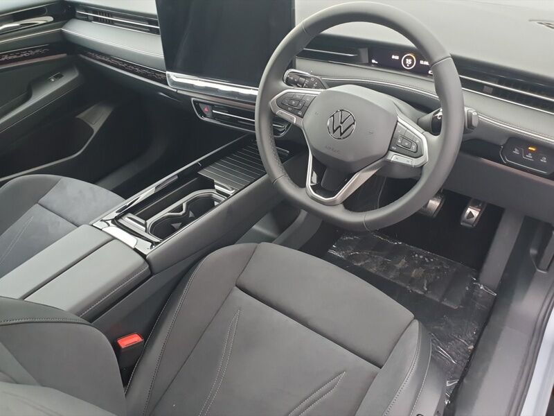 More views of Volkswagen ID.7