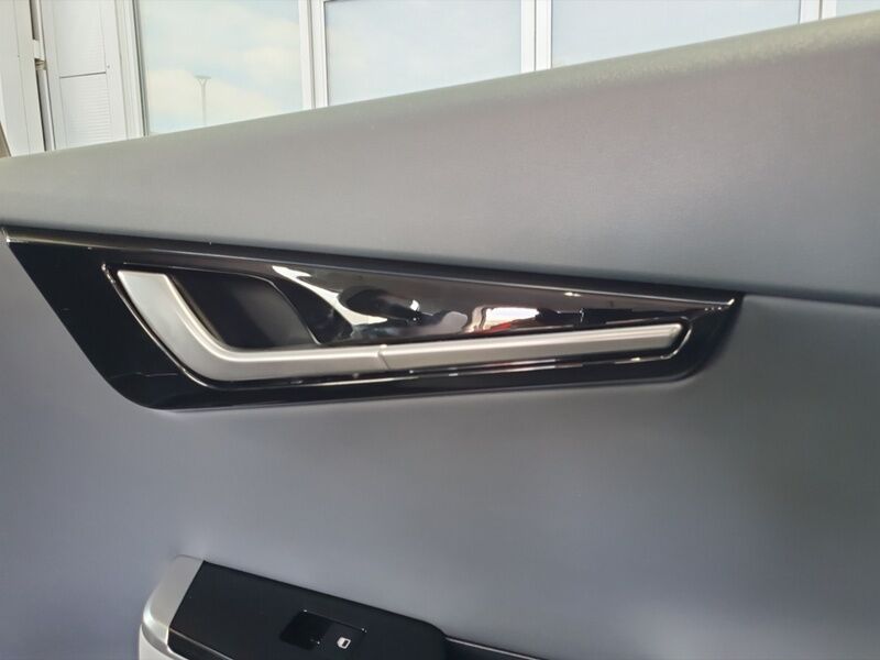 More views of Kia EV6