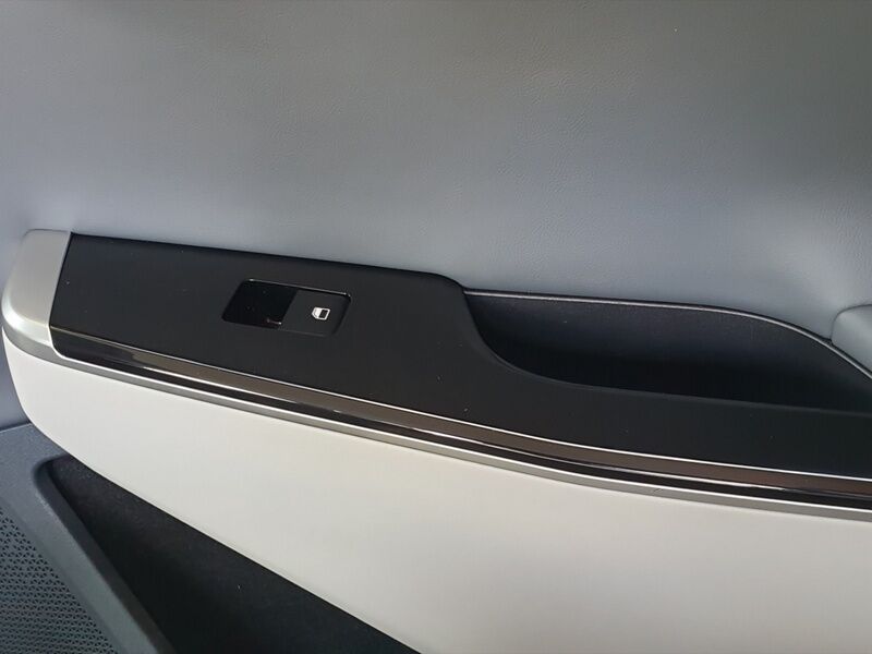 More views of Kia EV6