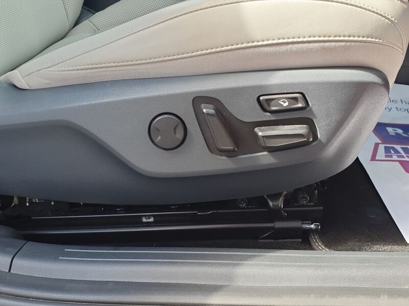 More views of Kia EV6