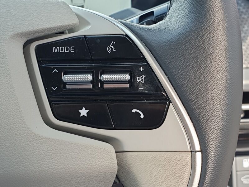 More views of Kia EV6