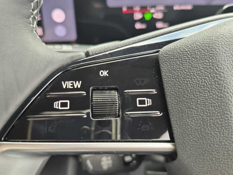 More views of Audi Q5