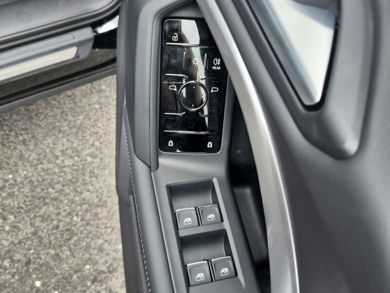 More views of Audi Q5