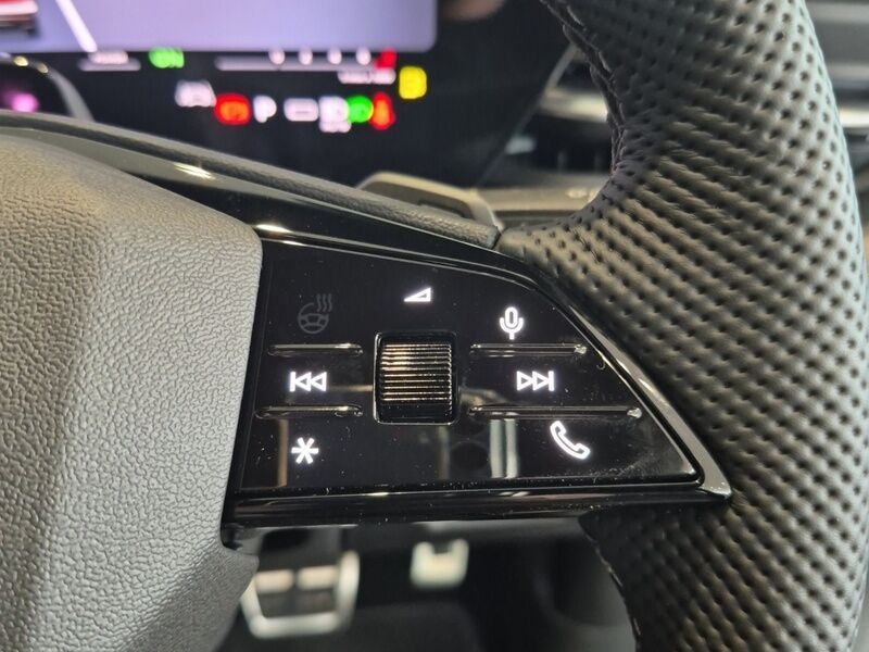 More views of Audi Q5