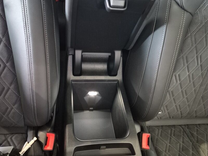 More views of Audi Q5