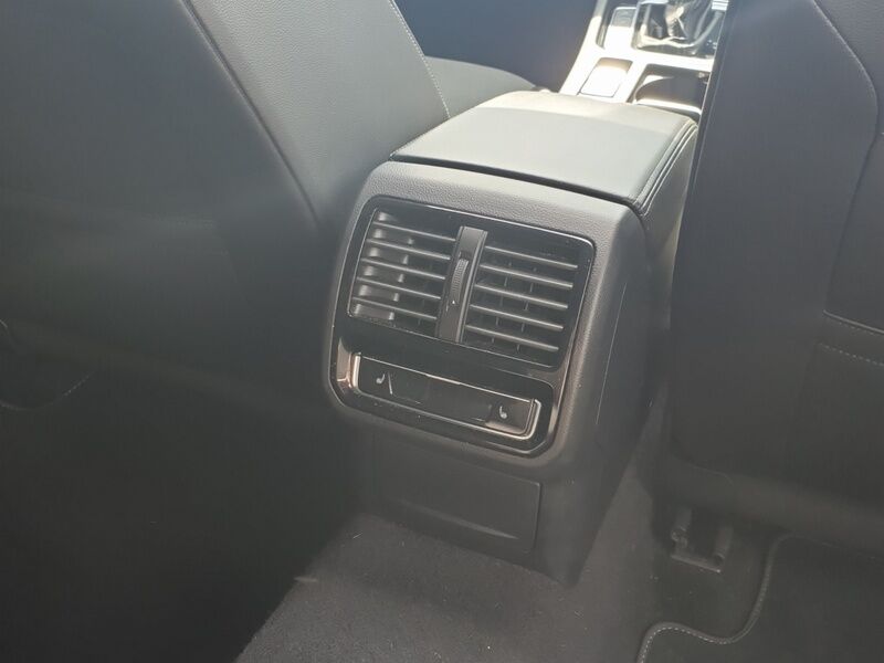 More views of Volkswagen Arteon