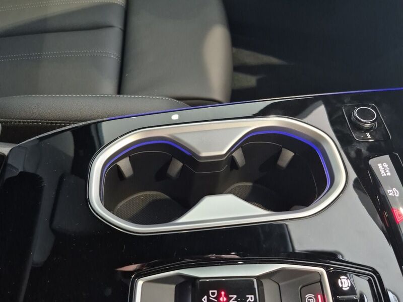 More views of Audi A6