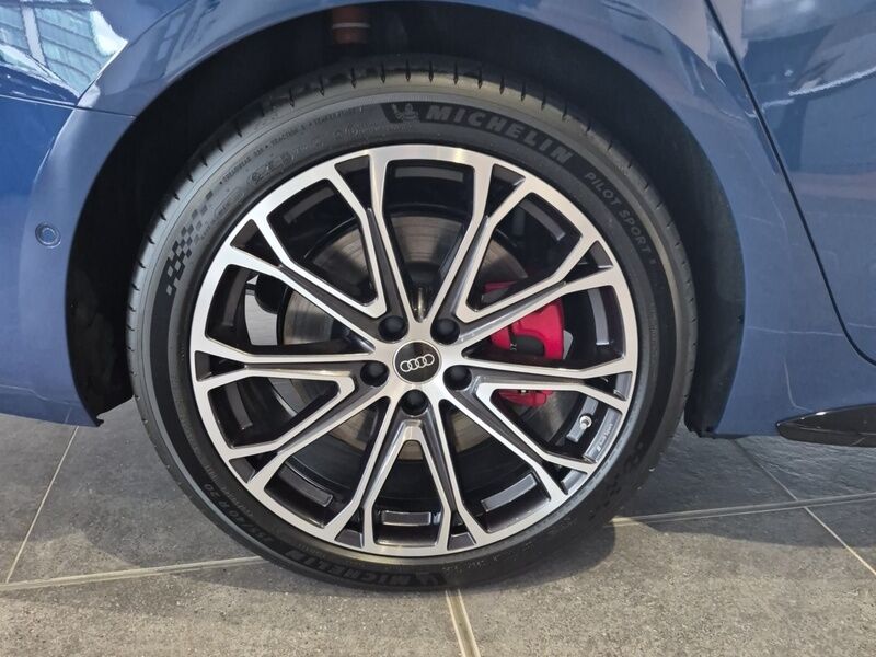 More views of Audi A6