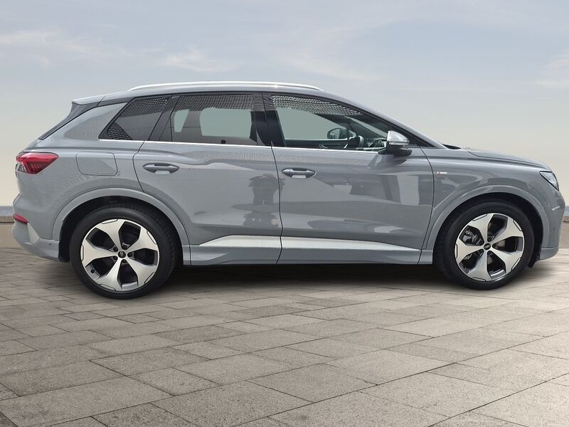 More views of Audi Q4 e-tron