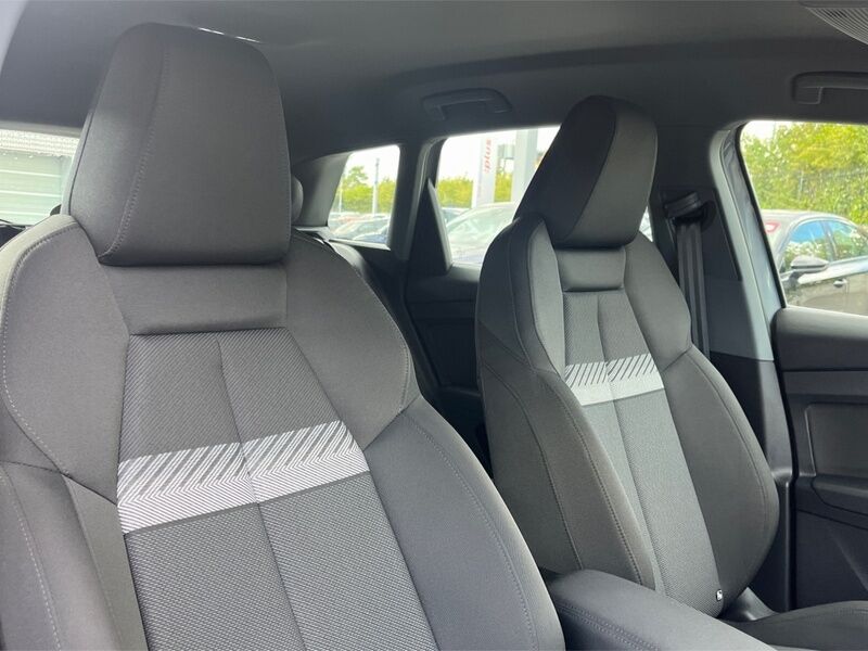 More views of Audi Q4 e-tron