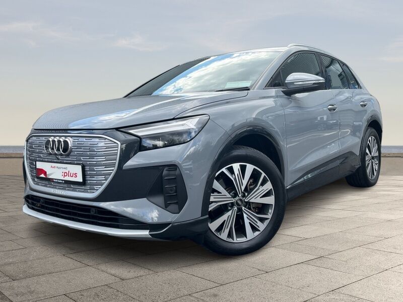 More views of Audi Q4 e-tron