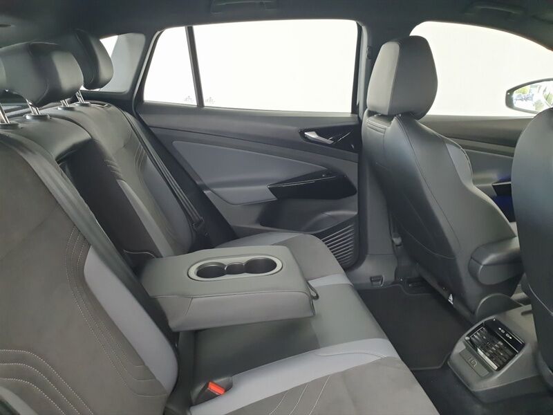 More views of Volkswagen ID.4